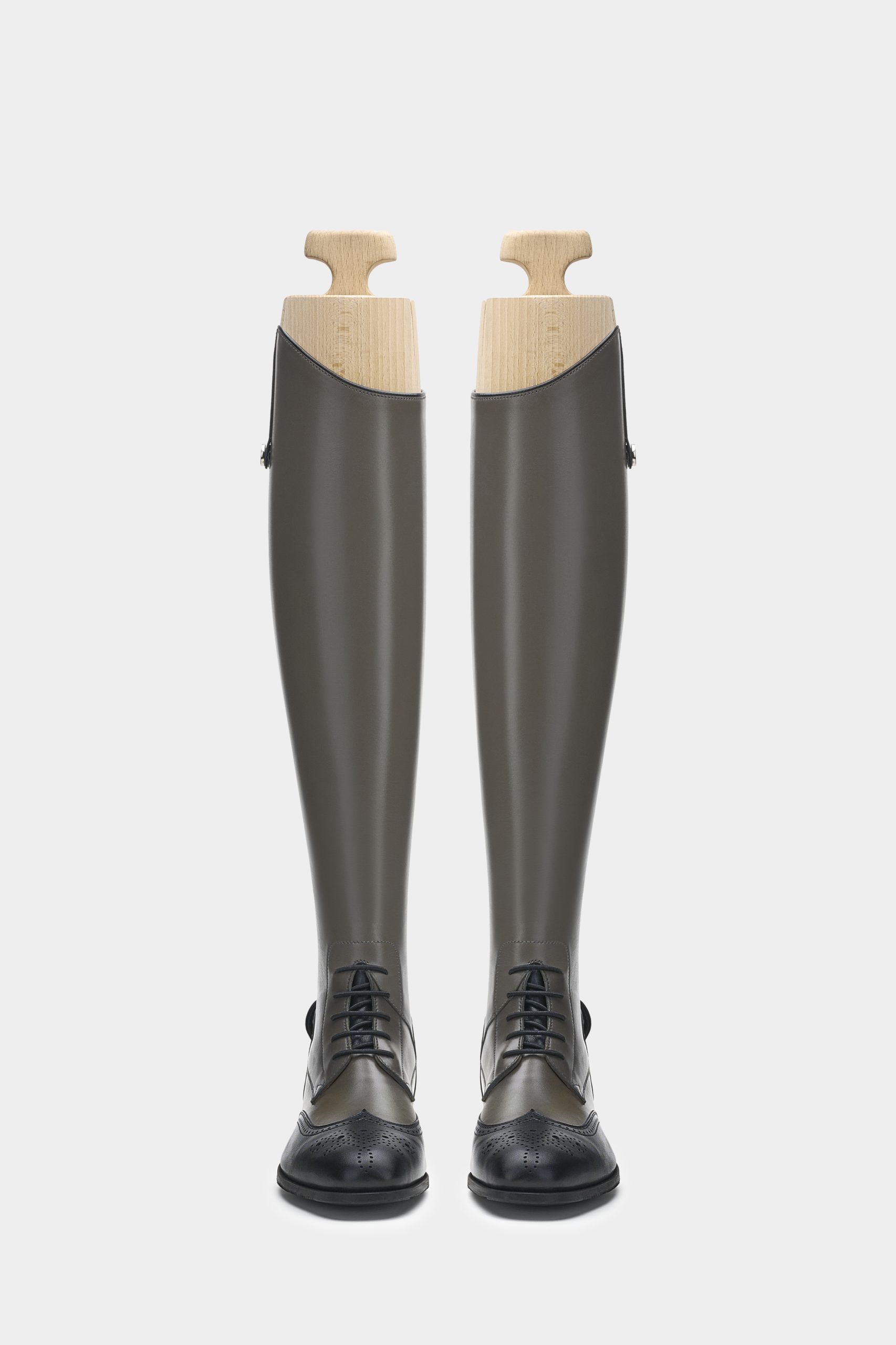 Vogel custom boots(New York). VOGEL Equestrian (@vogel_equestrian) · New York, NY main image 4